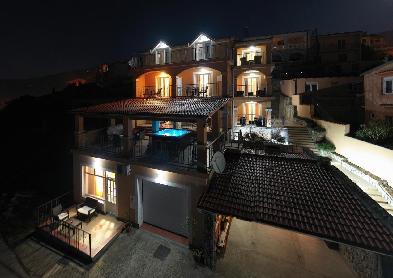Apartments Lucia Senj 1 외부 사진