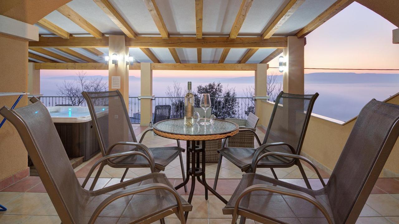 Apartments Lucia Senj 1 외부 사진