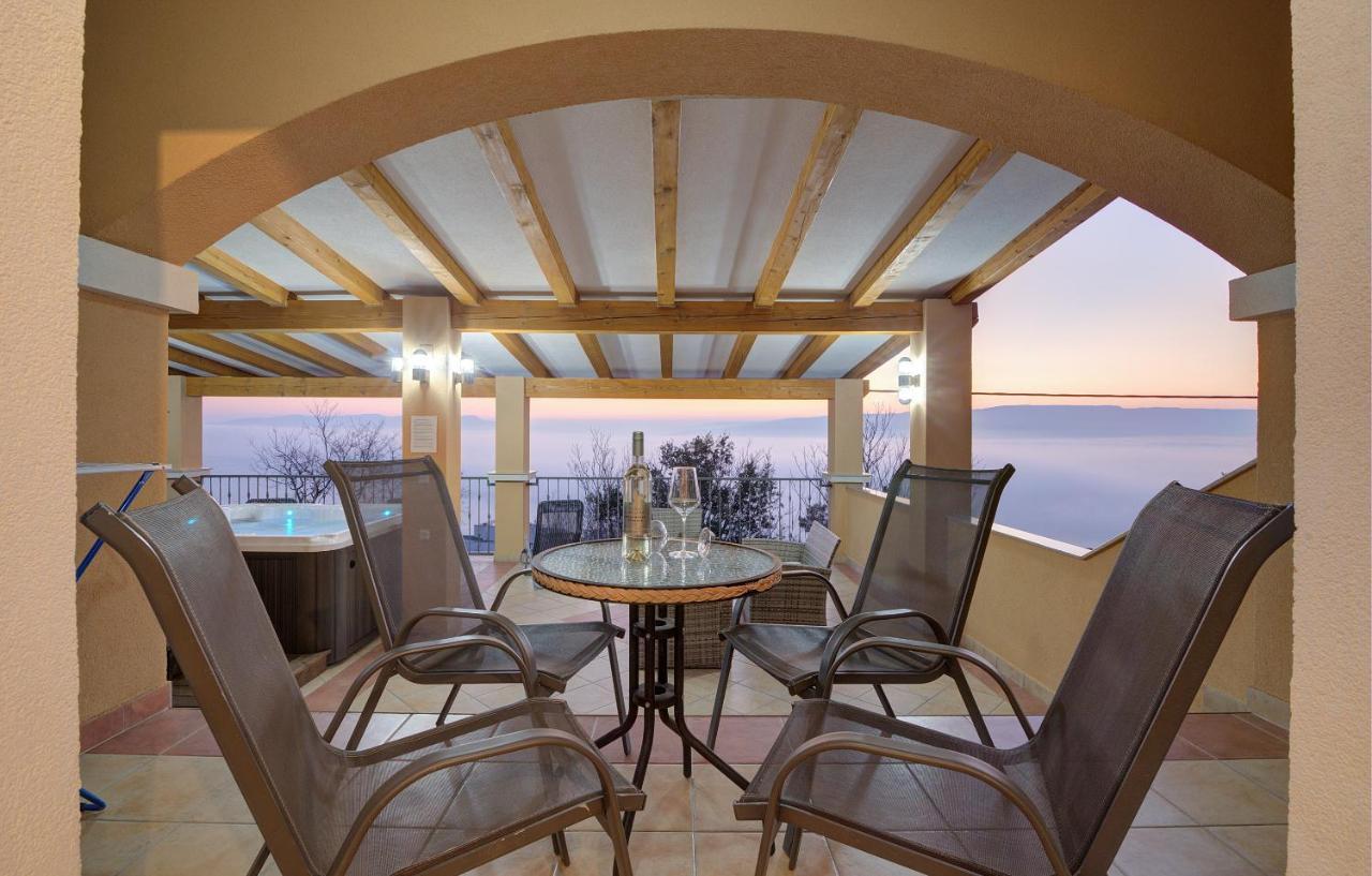 Apartments Lucia Senj 1 외부 사진