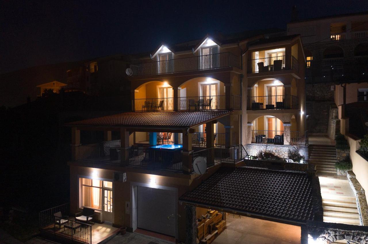 Apartments Lucia Senj 1 외부 사진